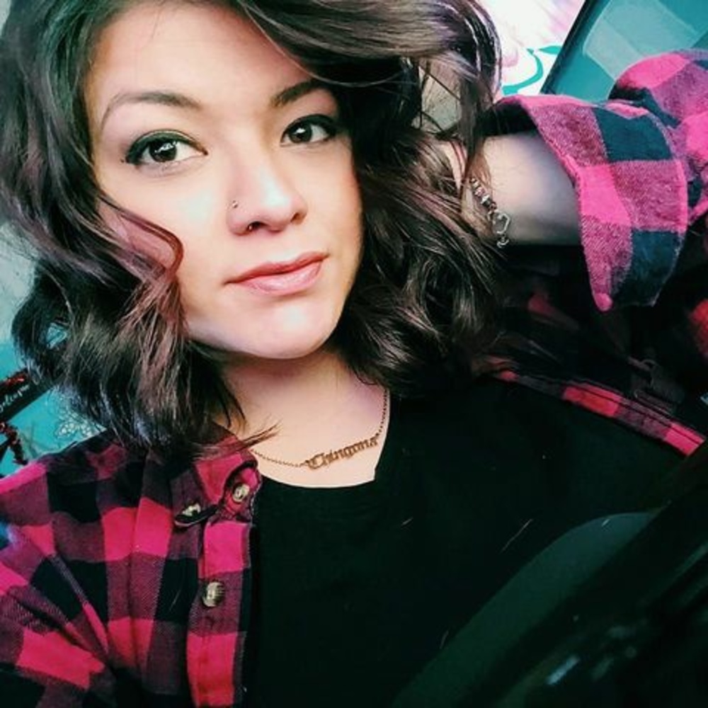 Meet your Posher, Monica